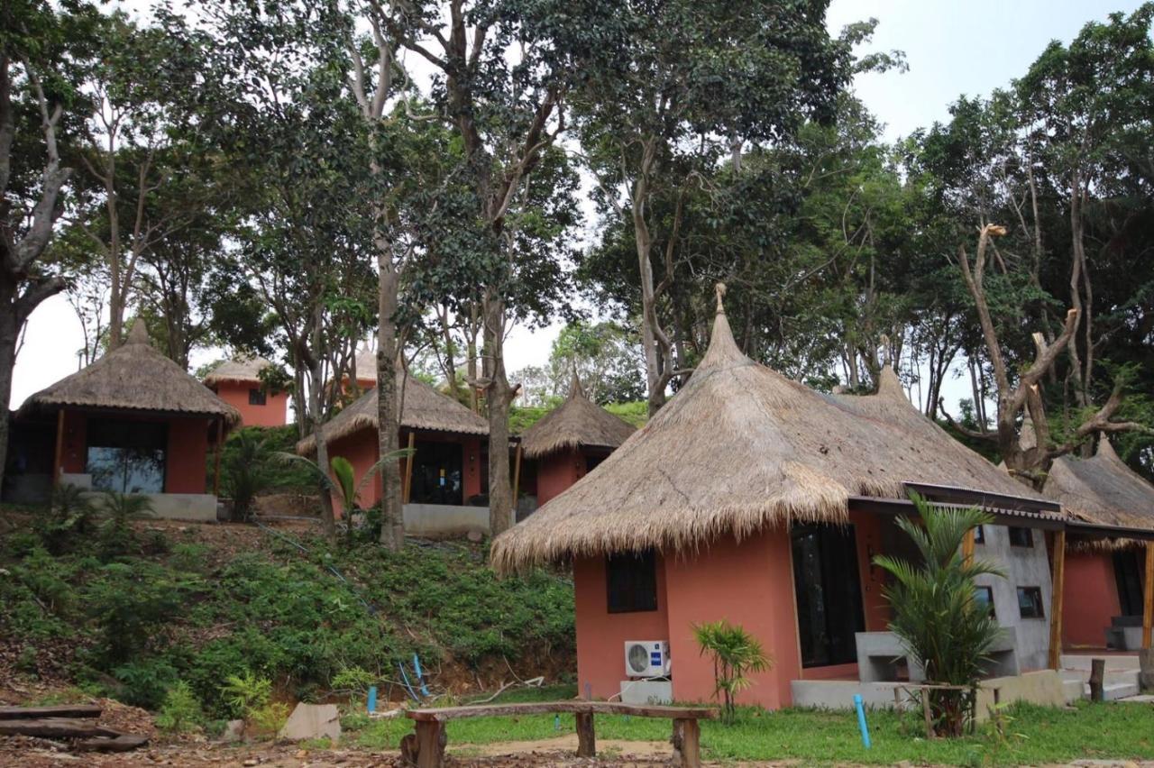 Coco Cape Lanta Resort - Sha Extra Plus Koh Lanta Exterior photo