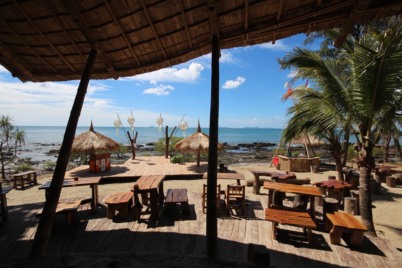 Coco Cape Lanta Resort - Sha Extra Plus Koh Lanta Exterior photo