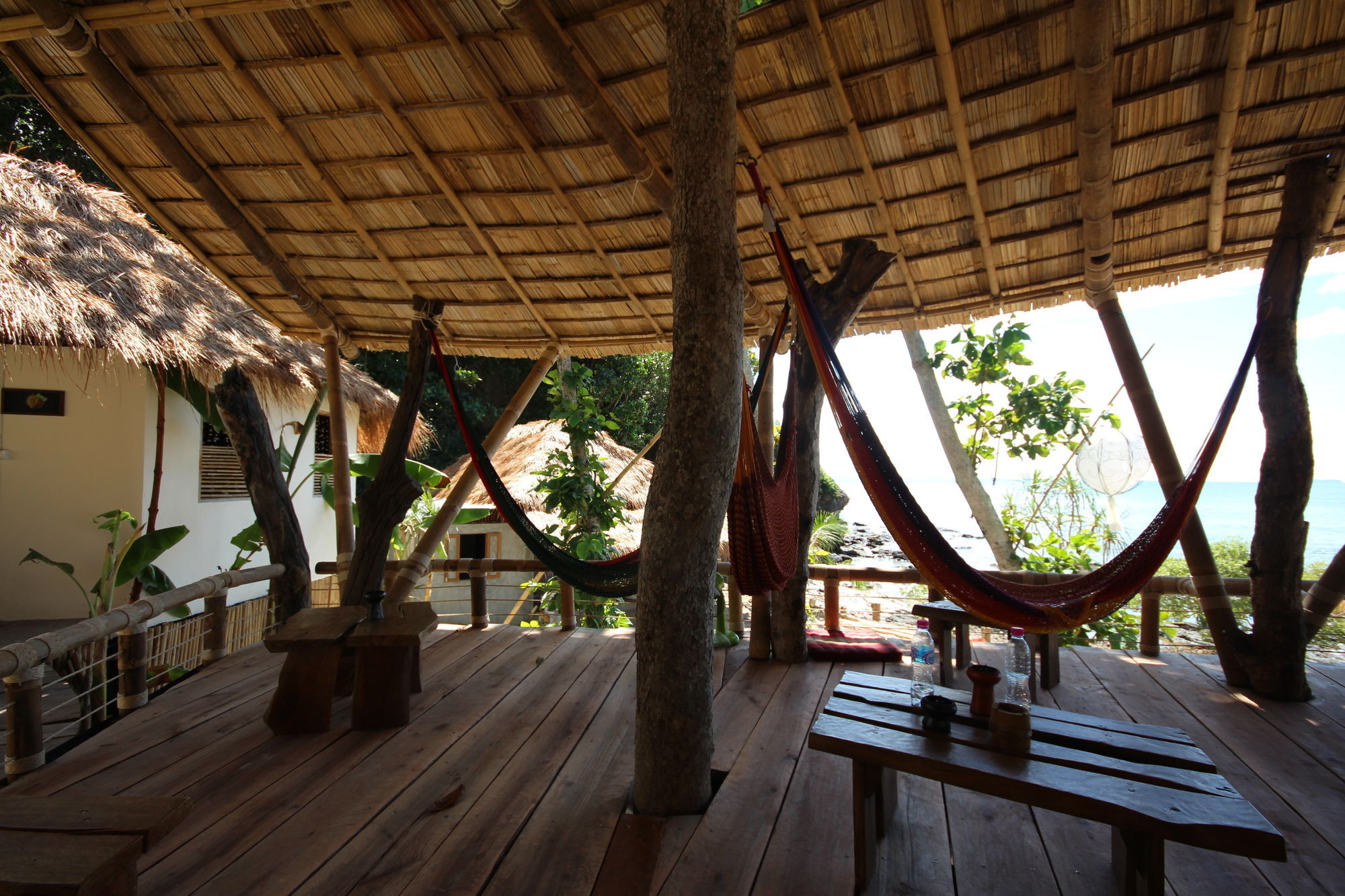 Coco Cape Lanta Resort - Sha Extra Plus Koh Lanta Exterior photo