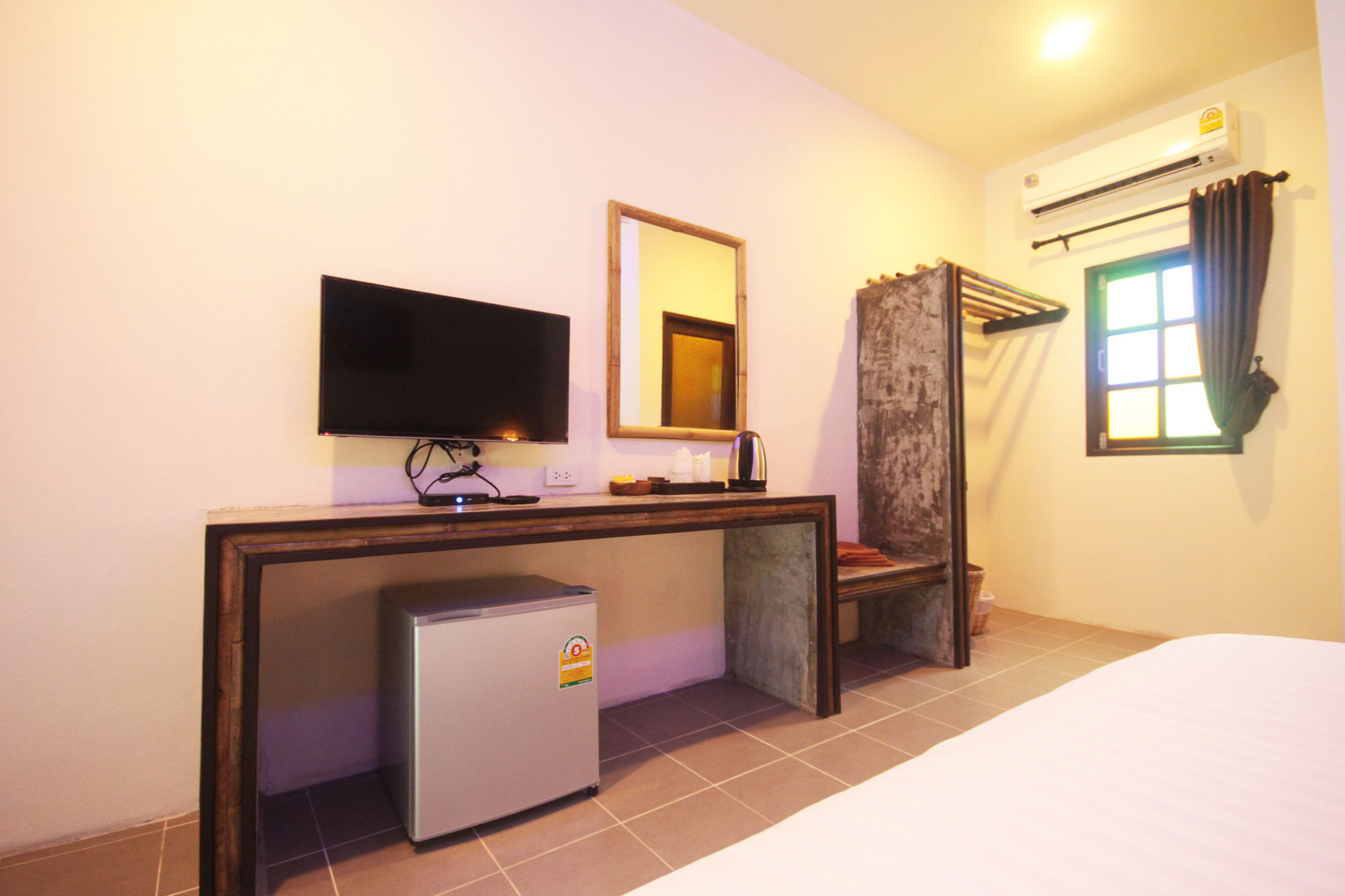 Coco Cape Lanta Resort - Sha Extra Plus Koh Lanta Exterior photo